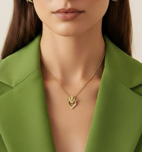 Collier pendentif cœur plaqué or vintage Dior – Design élégant des années 80
