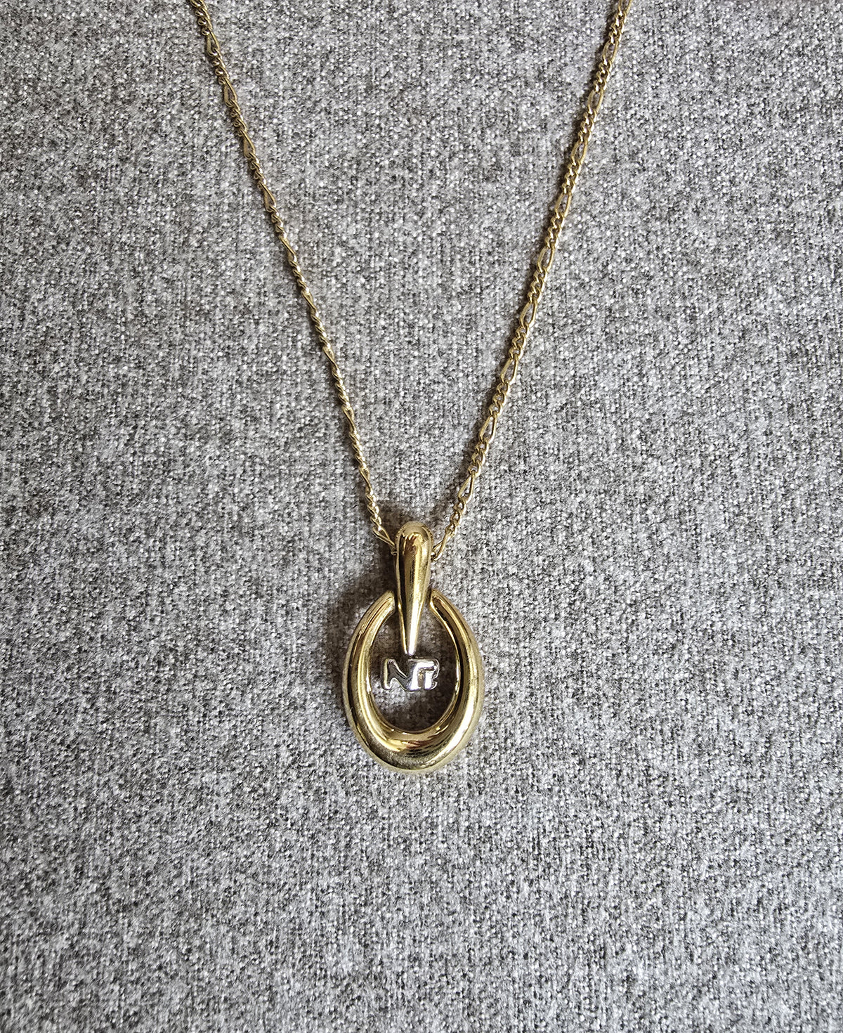Nina Ricci Gold-Tone Pendant Necklace