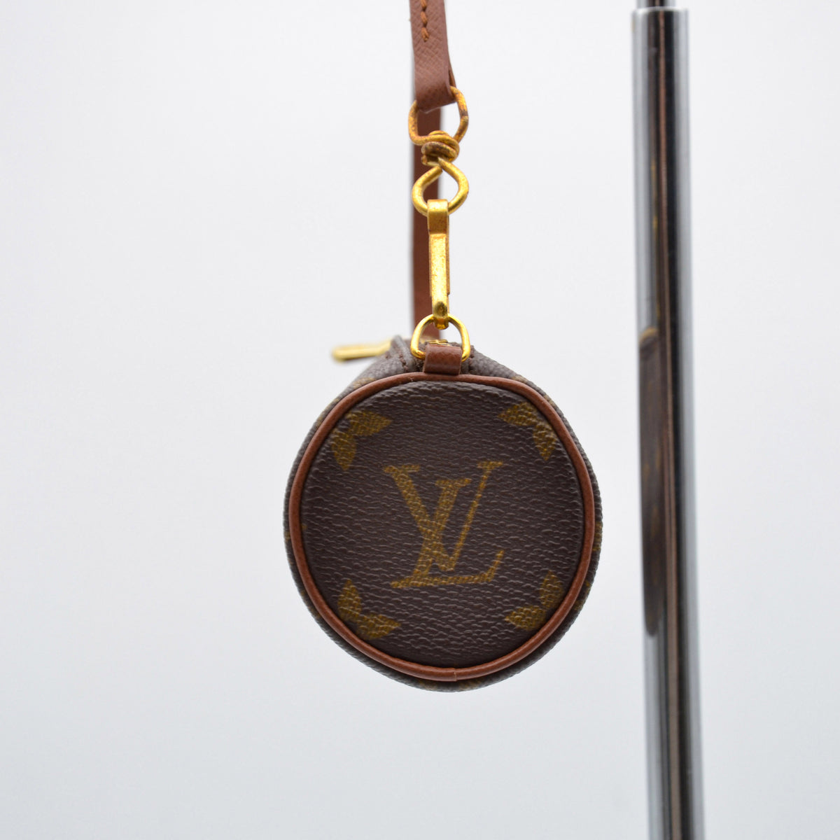 Louis Vuitton Pochette Papillon Monogram