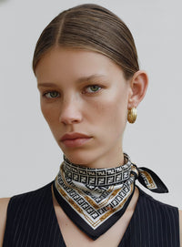 Foulard Bandana Fendi Vintage FF Géométrique Noir et Doré