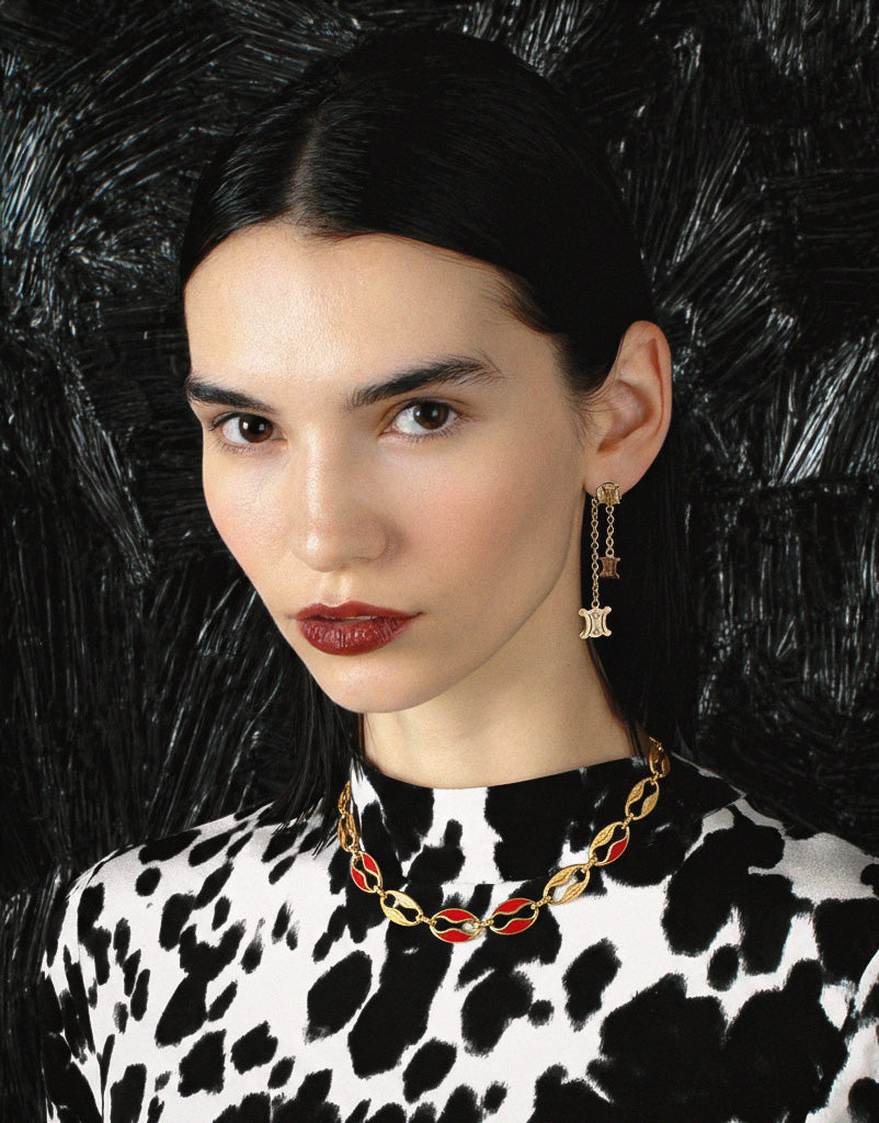 Collier Givenchy Vintage Grain de Café XL en Plaqué Or et Émail Rouge