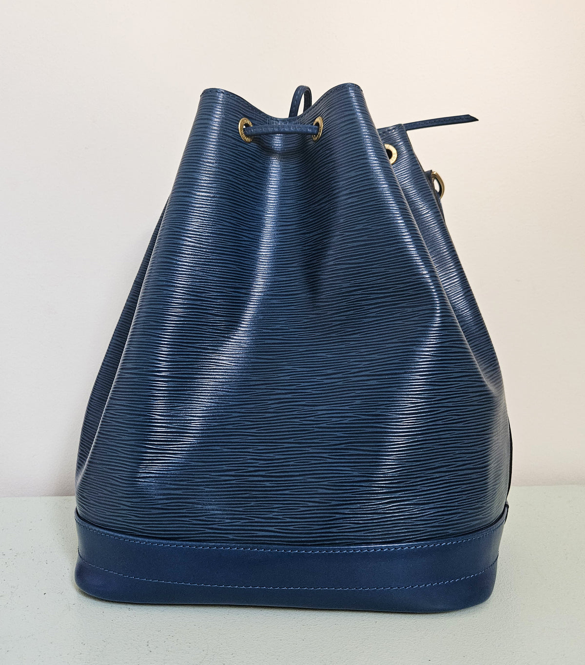 Vintage Louis Vuitton Noé Bag - Dark Blue Epi Leather