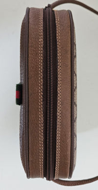 Gucci  Crossbody GG Supreme vintage bag