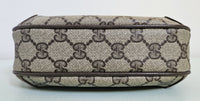 Gucci  Crossbody GG Supreme vintage bag