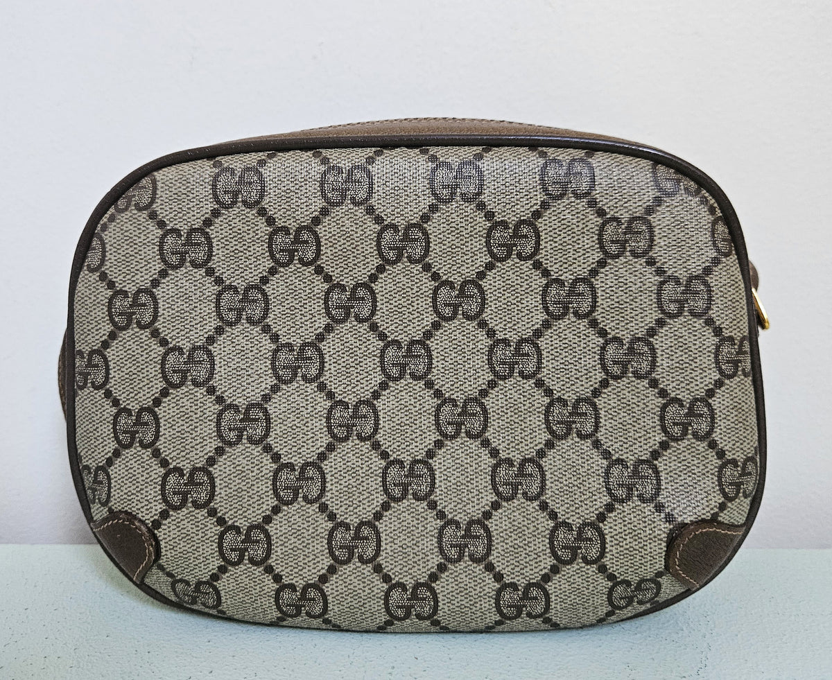Gucci  Crossbody GG Supreme vintage bag