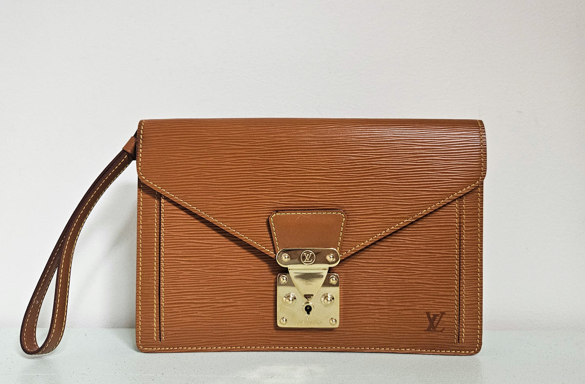 Vintage Louis Vuitton Epi Pochette – Kenyan Brown