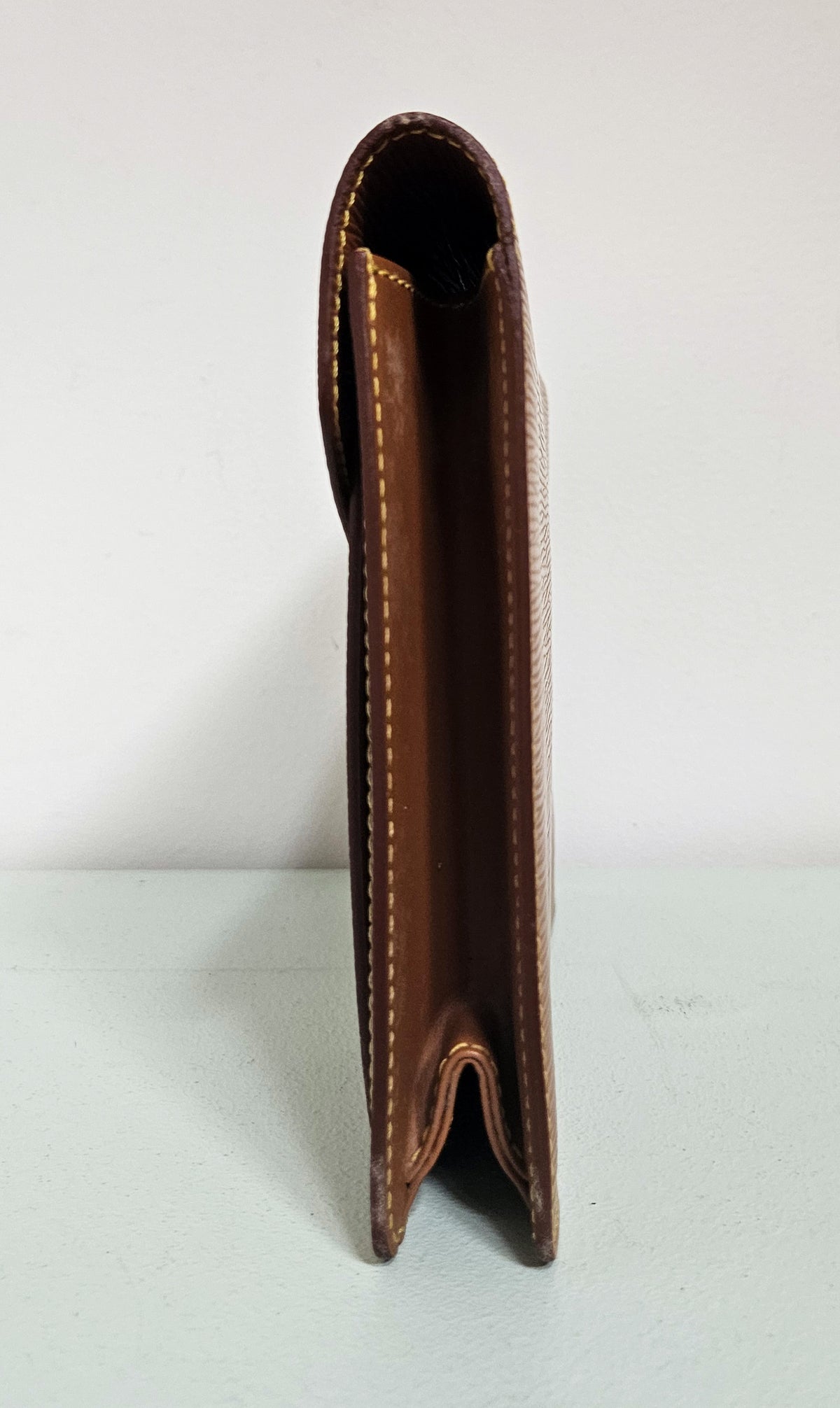 Vintage Louis Vuitton Epi Pochette – Kenyan Brown