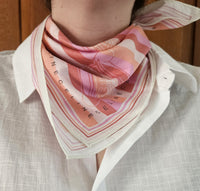 Foulard Céline en coton rose – Logo Triomphe et rayures