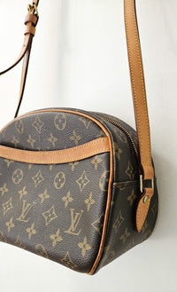 Louis Vuitton Vintage Blower Bag in Monogram Canvas