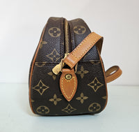 Louis Vuitton Vintage Blower Bag in Monogram Canvas