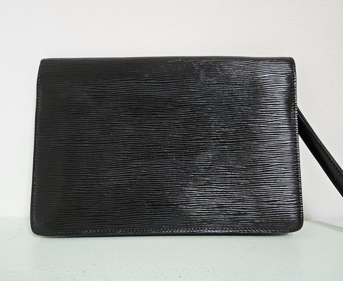 Vintage Louis Vuitton Black Epi Leather Pochette