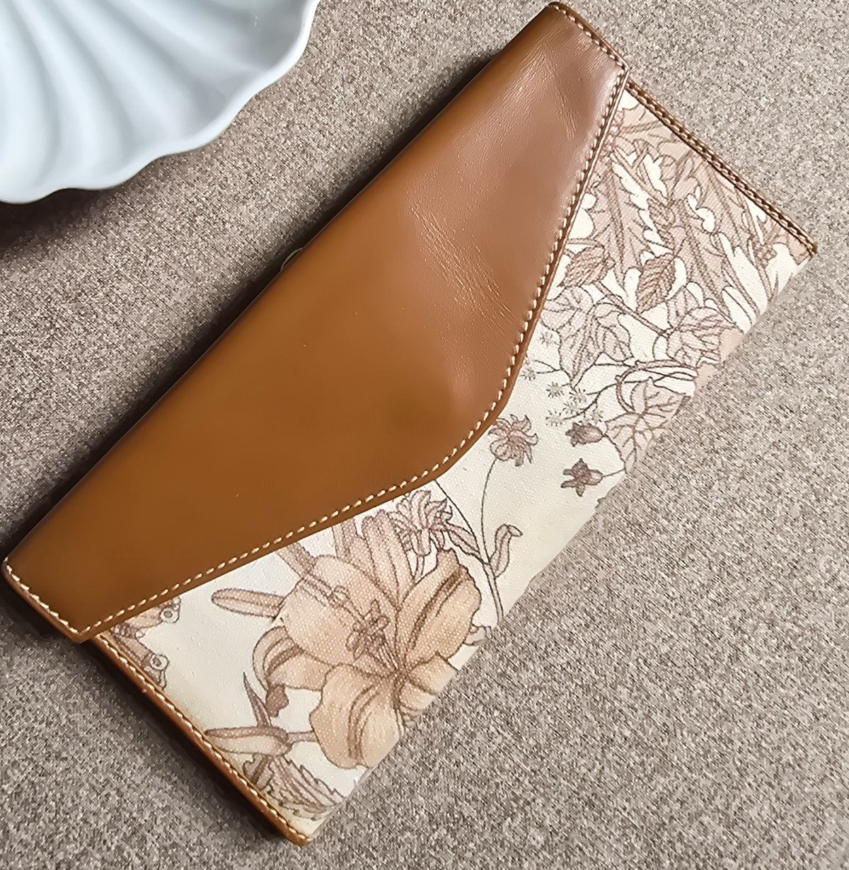 Vintage Gucci Floral Wallet