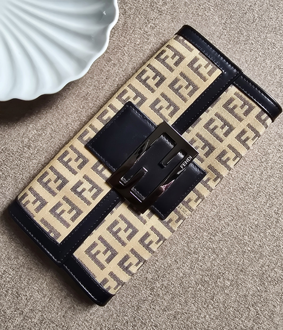 Portefeuille gros-grain monogrammé Fendi Zucca