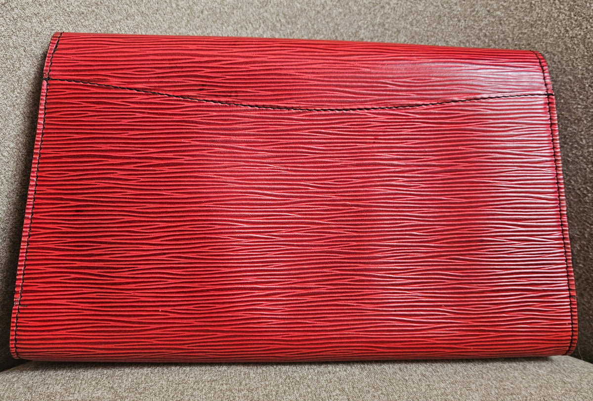 Louis Vuitton Vintage Art Deco Epi Leather Clutch