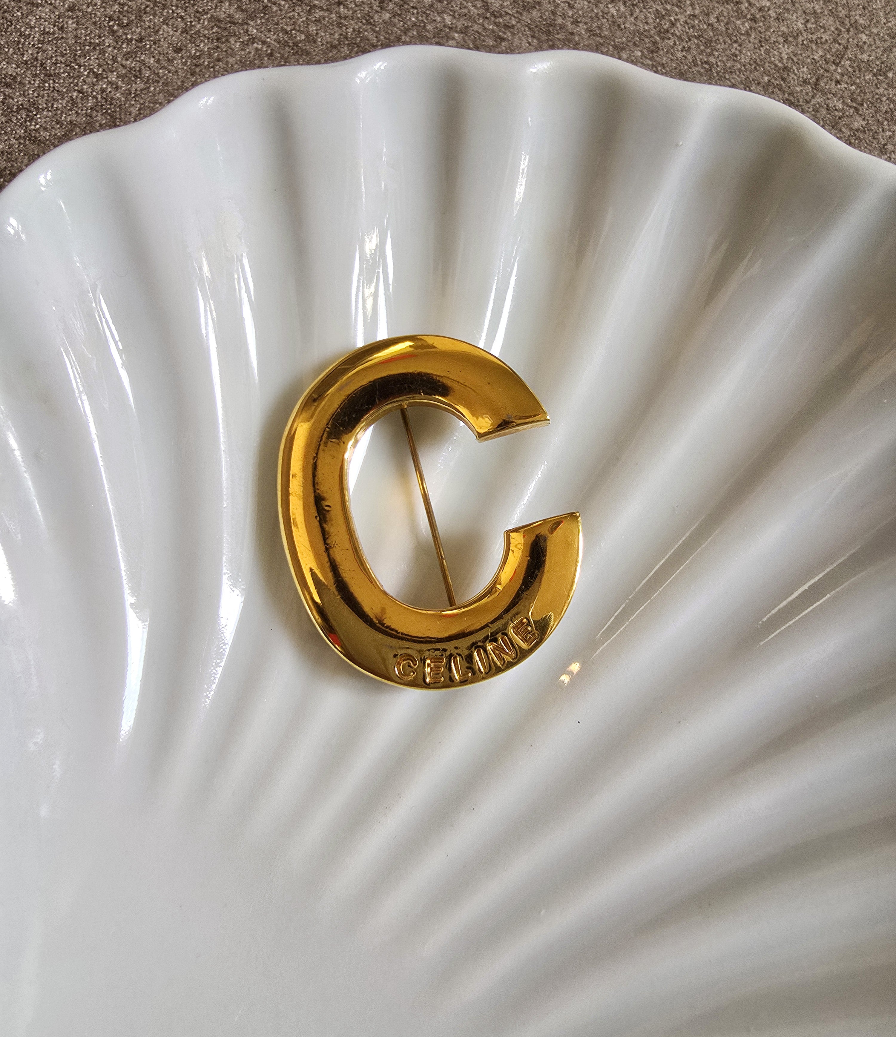 ♡ CELINE ♡ Vintage ♡ C broach ♡ CELINE Vintage Large Logo Triomphe Brooch - Etsy