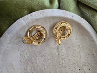Vintage Chanel CC Cage Clip-On Earrings – Iconic 1980s