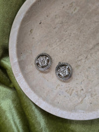 Vintage Versace Medusa Clip-On Earrings – Silver-Tone