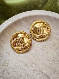 Chanel Vintage 1993 Gold-Plated Clip-On Earrings