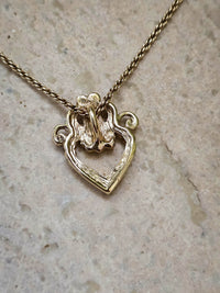Dior Vintage Gold-Plated Heart Pendant Necklace – Elegant 1980s Design