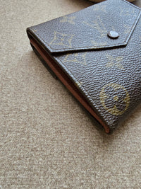 Vintage Louis Vuitton Monogram Envelope Wallet – Compact Classic