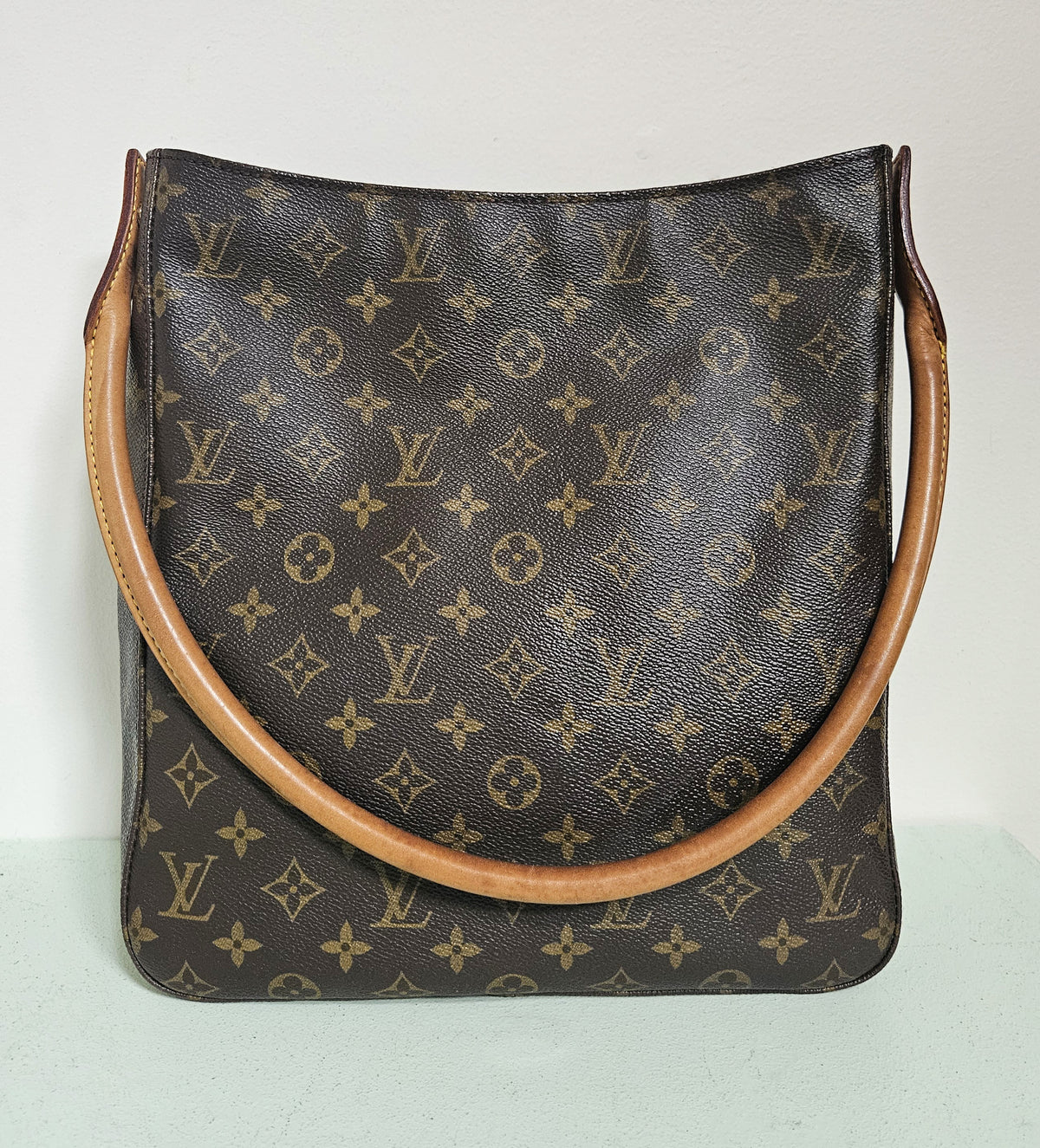 Louis Vuitton Looping GM Monogram Canvas Shoulder Bag