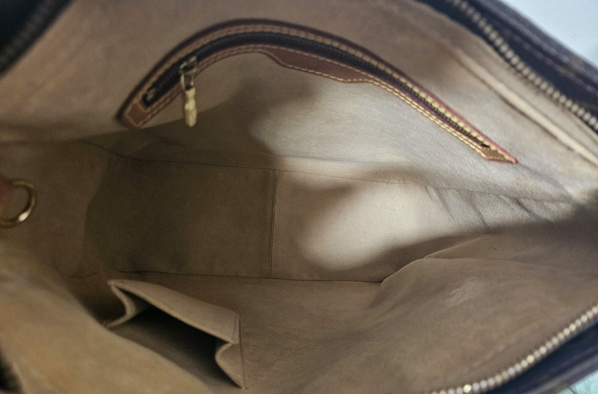 Louis Vuitton Looping GM Monogram Canvas Shoulder Bag