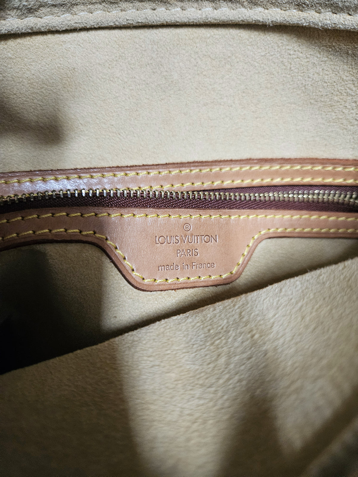 Louis Vuitton Looping GM Monogram Canvas Shoulder Bag