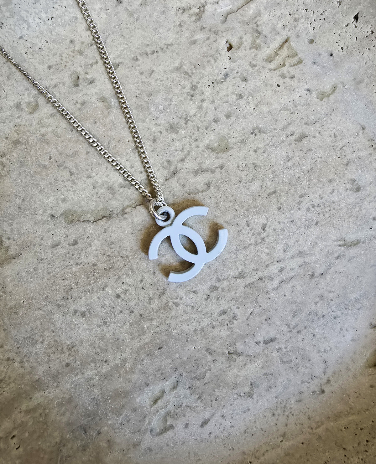 2004 Chanel CC Logo Pendant Necklace – White Enamel on Silver-Tone Chain