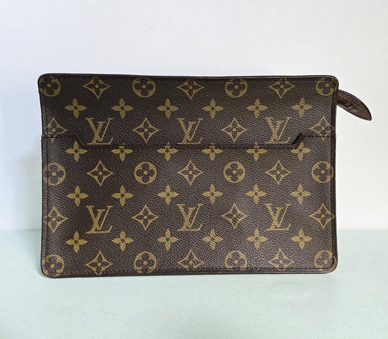 Louis Vuitton Monogram Clutch Bag Brown Canvas