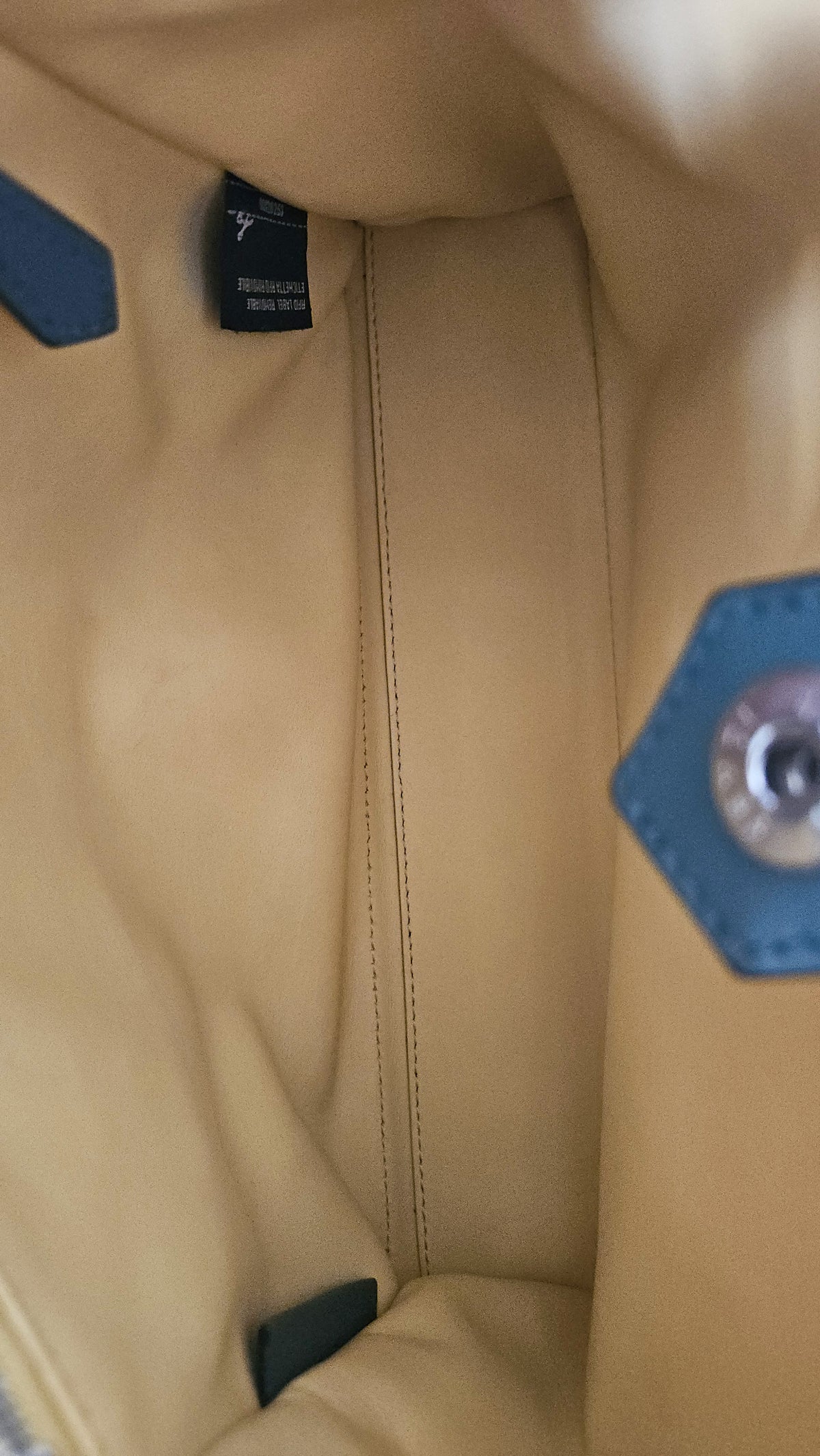 Fendi Sac fourre-tout en cuir 2 Jours