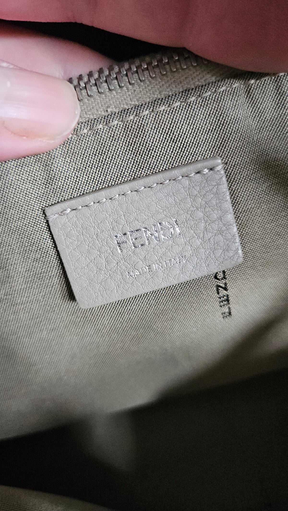 Fendi By The Way Large Bag in Taupe Light Grain Leather