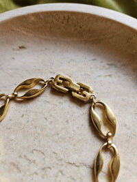 Bracelet Givenchy Vintage Grain de Café XL en Plaqué Or et Émail Rouge