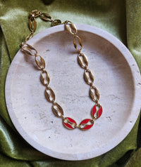 Collier Givenchy Vintage Grain de Café XL en Plaqué Or et Émail Rouge