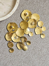 Boucles d’Oreilles Sonia Rykiel Vintage Maxi Chandelier en Plaqué Or Martelé