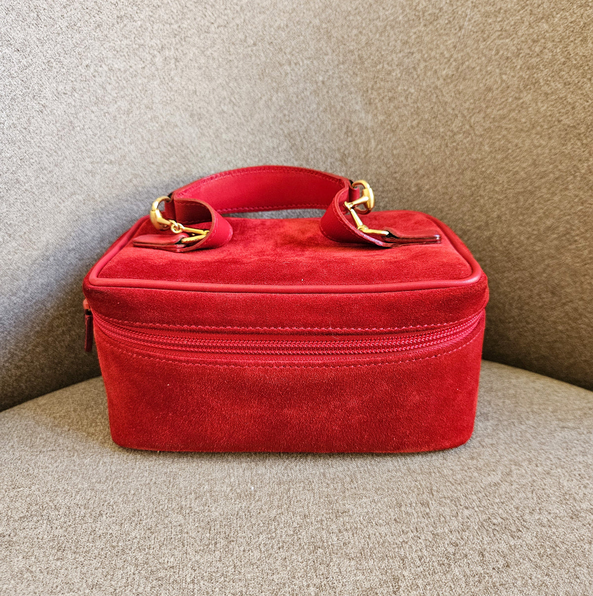 Vanity Gucci Vintage en Daim Rouge