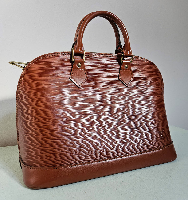 Sac Louis Vuitton Alma Petit Modèle en Cuir Épi Kenyan Vintage