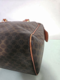 Sac Céline Boston en Toile Enduite Macadam Marron et Cuir Caramel