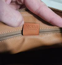 Sac Céline Boston en Toile Enduite Macadam Marron et Cuir Caramel