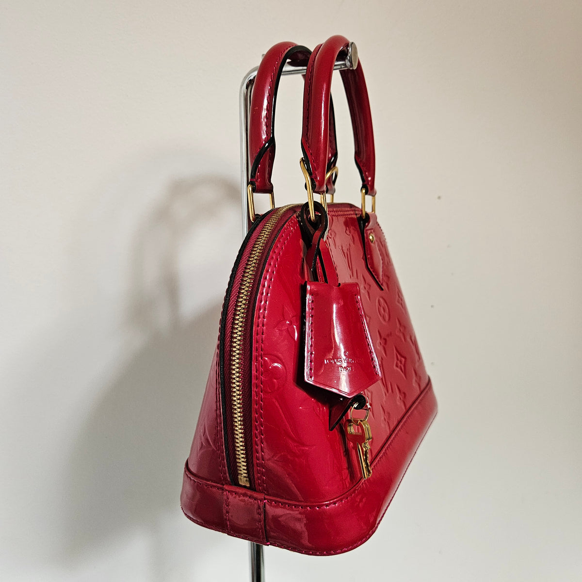 Sac Louis Vuitton Alma BB M91606 en Cuir Vernis Rouge