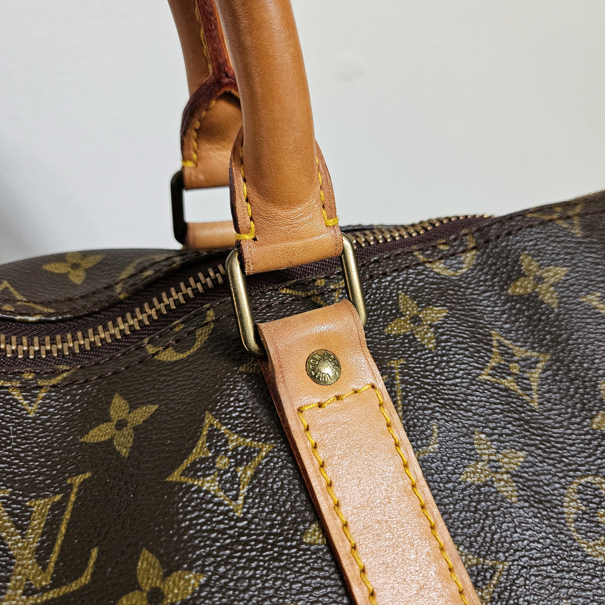Sac Louis Vuitton Keepall 55 en Toile Monogram – Bon État, Sans Accessoires