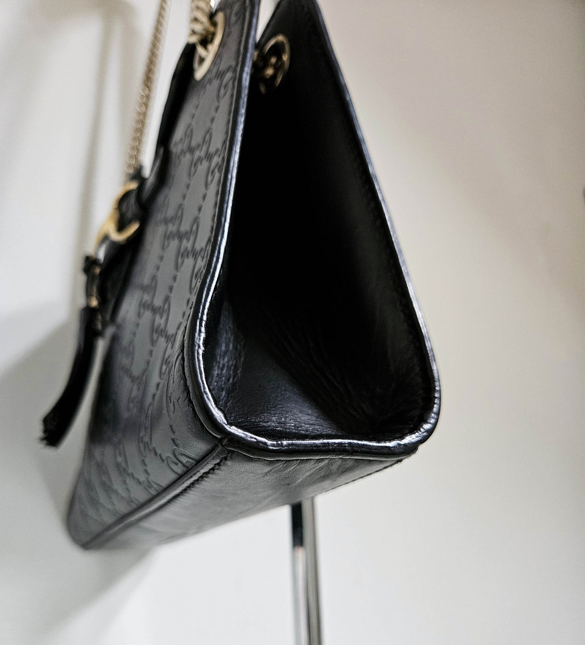 Sac Gucci Emily Guccissima en cuir noir embossé