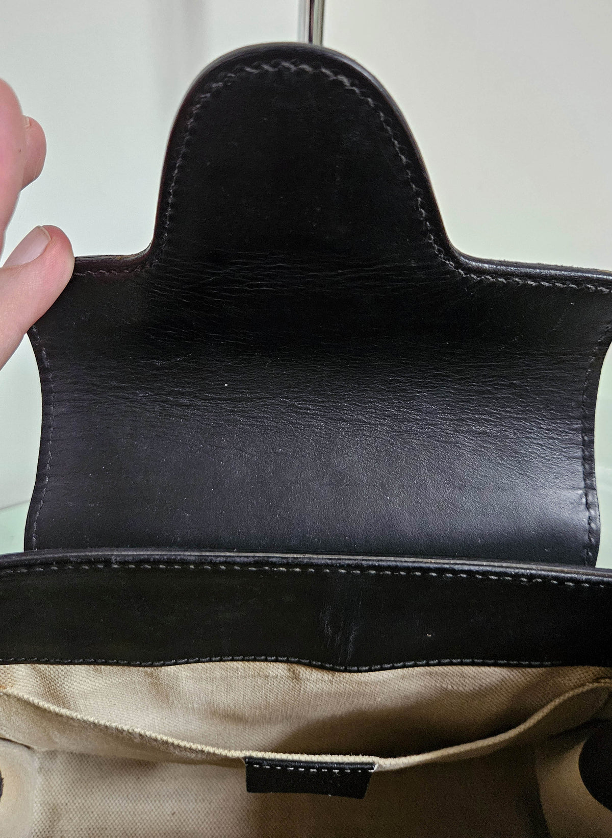 Sac Gucci Emily Guccissima en cuir noir embossé