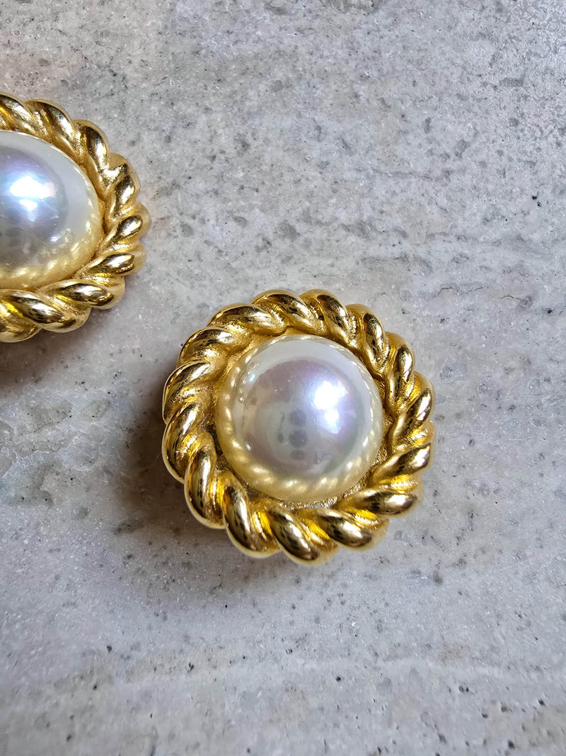 Boucles d’Oreilles Céline Vintage Clips Plaqué Or et Perle