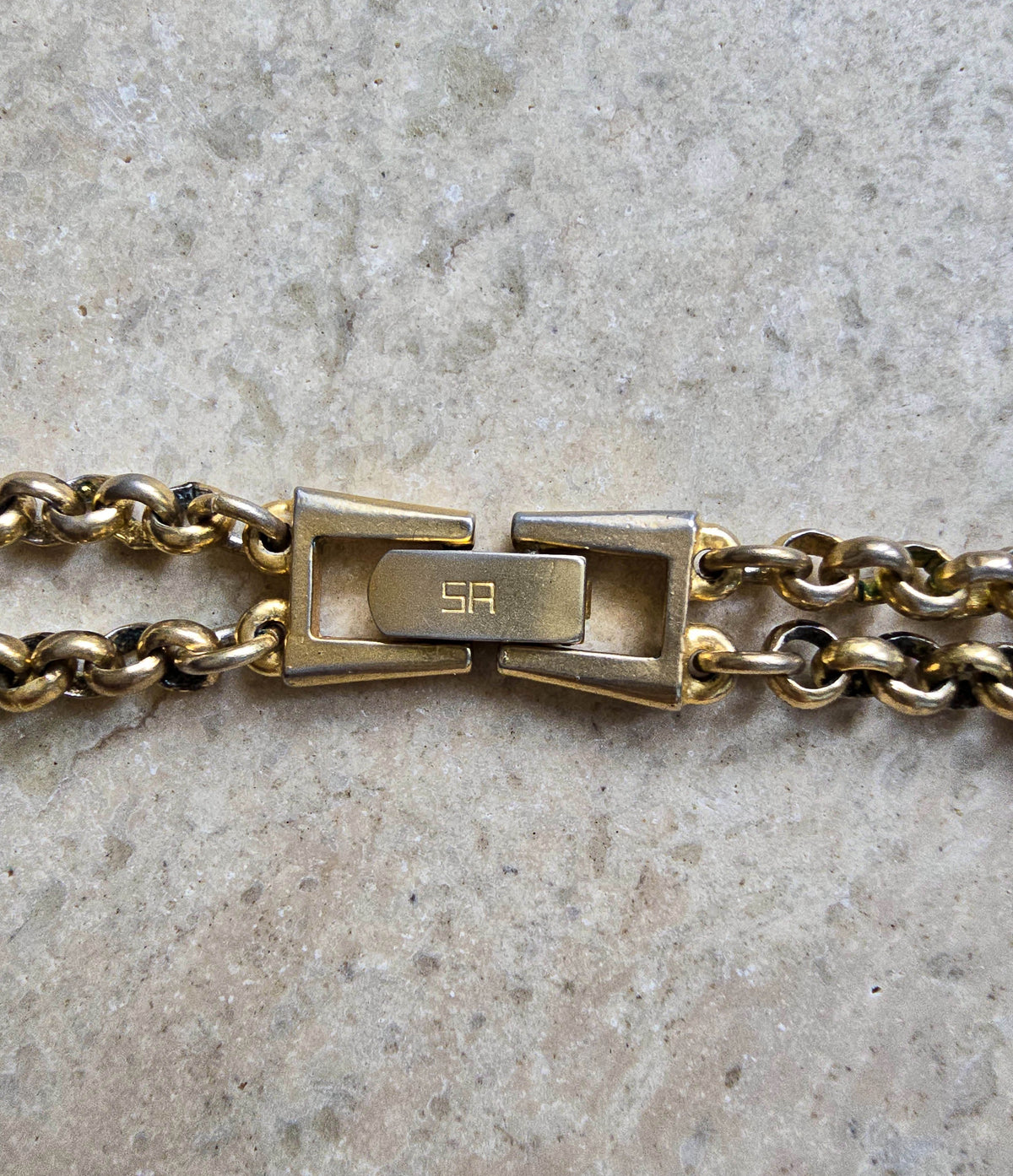 Collier Sonia Rykiel vintage plaqué or - Maillons entrelacés et strass ovales transparents