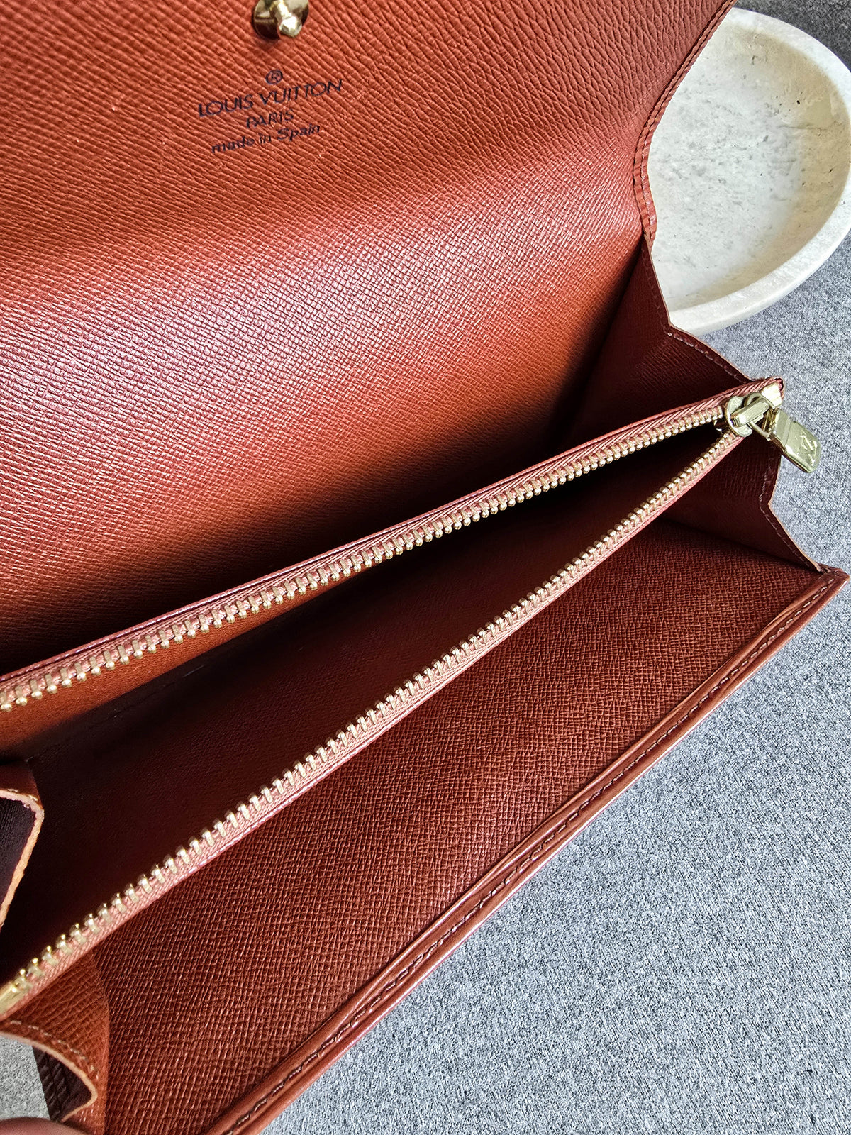 Grand Portefeuille Louis Vuitton Cuir Épi Marron