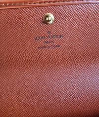 Grand Portefeuille Louis Vuitton Cuir Épi Marron