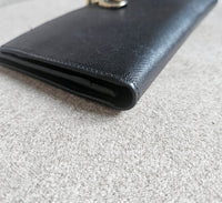 Portefeuille Long Salvatore Ferragamo Cuir Grainé Noir – Fermoir Gancini Doré