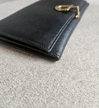 Portefeuille Long Salvatore Ferragamo Cuir Grainé Noir – Fermoir Gancini Doré