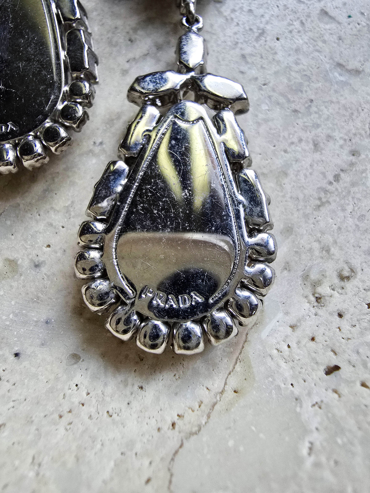 Boucles d’Oreilles Prada Vintage Art Déco