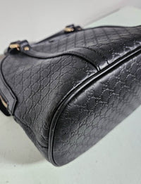 Sac Gucci Dome en cuir Guccissima noir